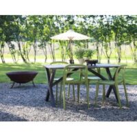 Matgrupp Scottsdale: 150 cm grått träbord inklusive 4 st Nordanå stolar stapelbara