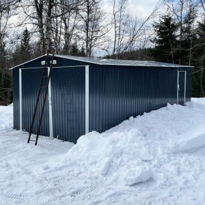 Plåtgarage 23 m² – Dubbel dörr | Komplett byggsats | Premium